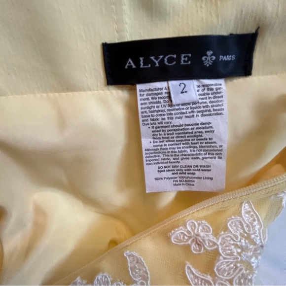Alyce Short yellow corset style prom Ho/Co dress size 2 - Picture 13 of 14